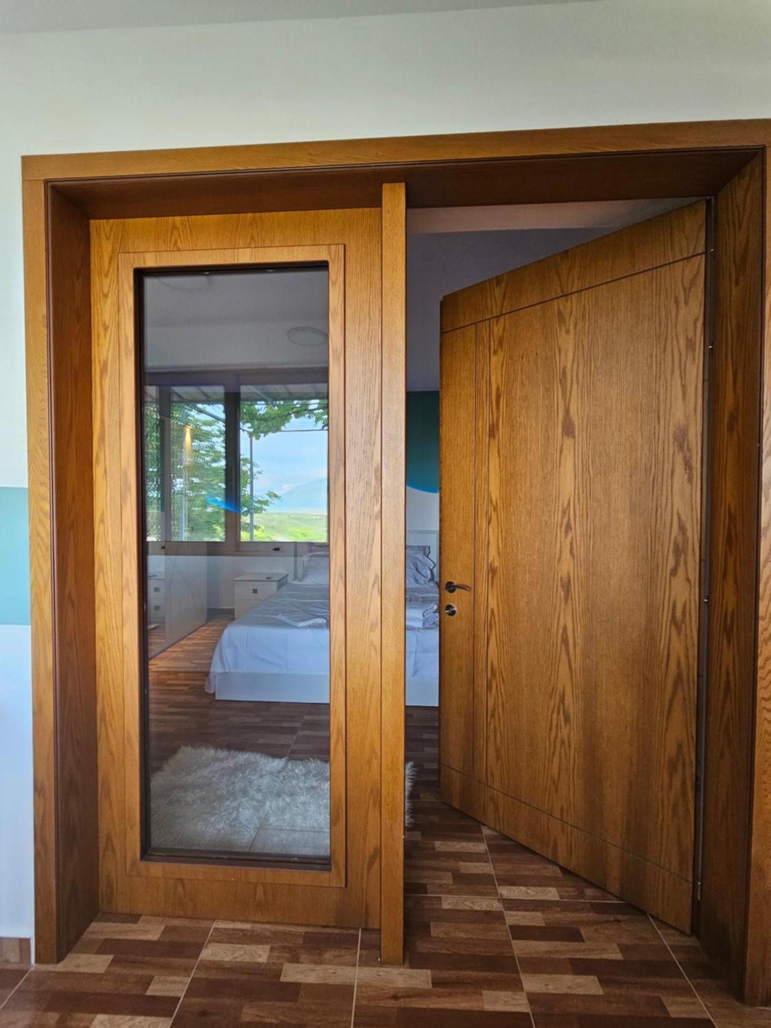 Lemon Garden Apartment-Hot Tub Jacuzzi Gjirokastër المظهر الخارجي الصورة