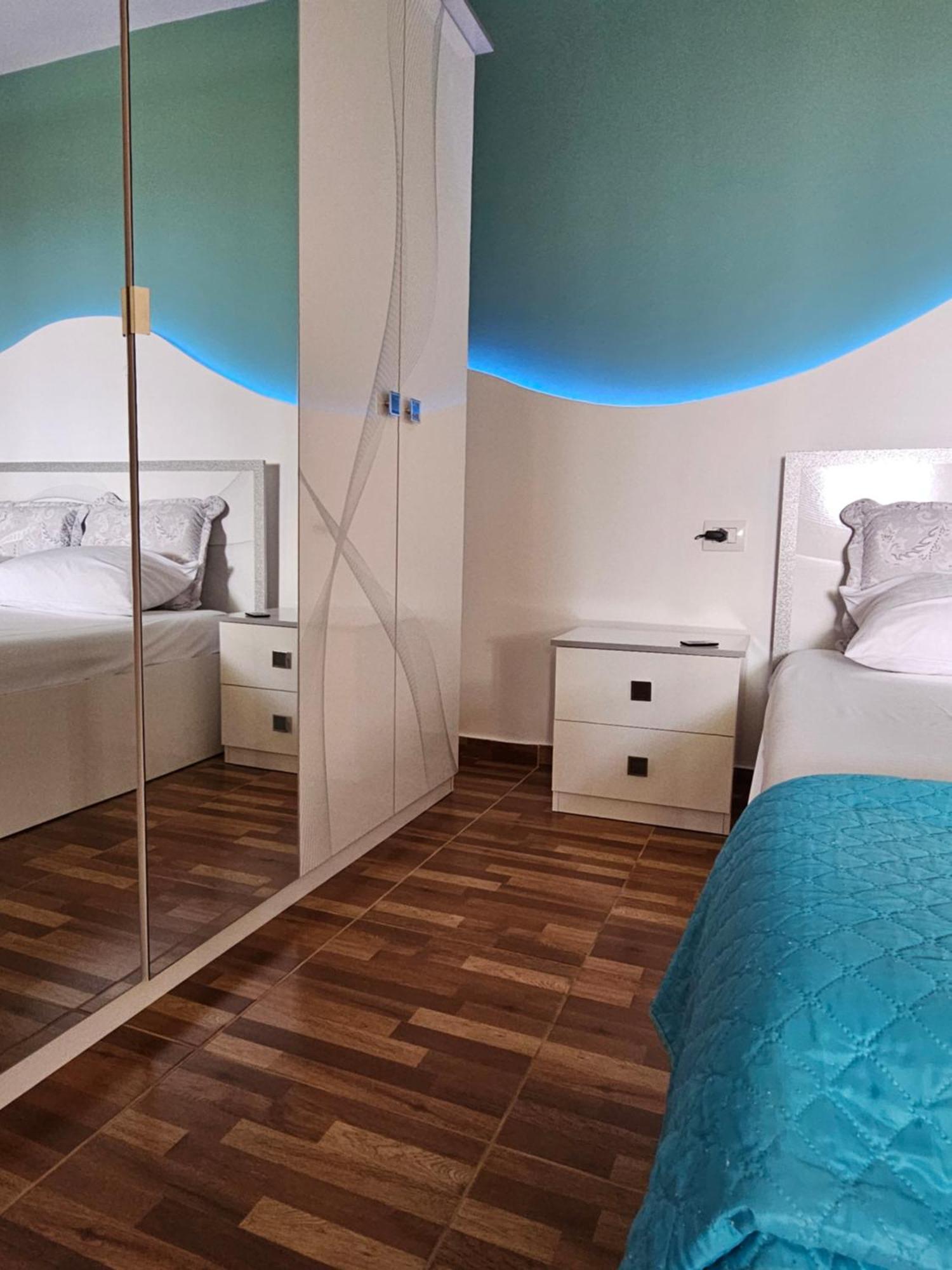 Lemon Garden Apartment-Hot Tub Jacuzzi Gjirokastër المظهر الخارجي الصورة